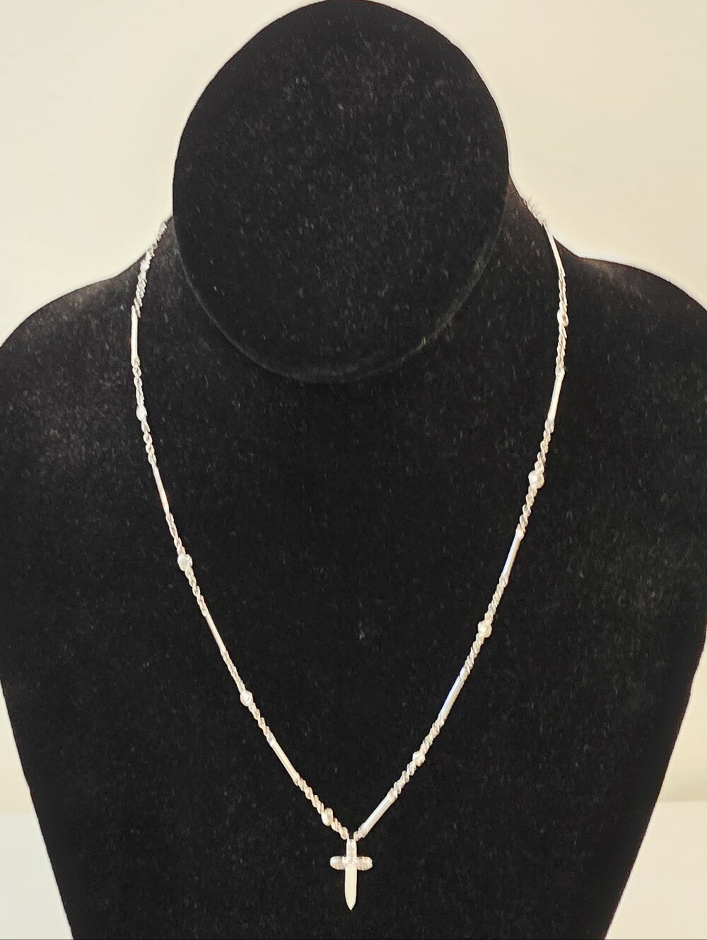 Lili Claspe Necklace Rhodium Plated With Clear Crystals 18" New